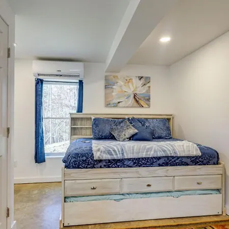 Blue Haven Lakefront Paradise